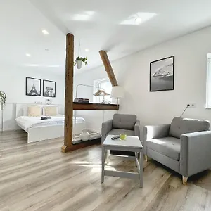 Apartment Gemuetliche Unterkunft Im Gruenen